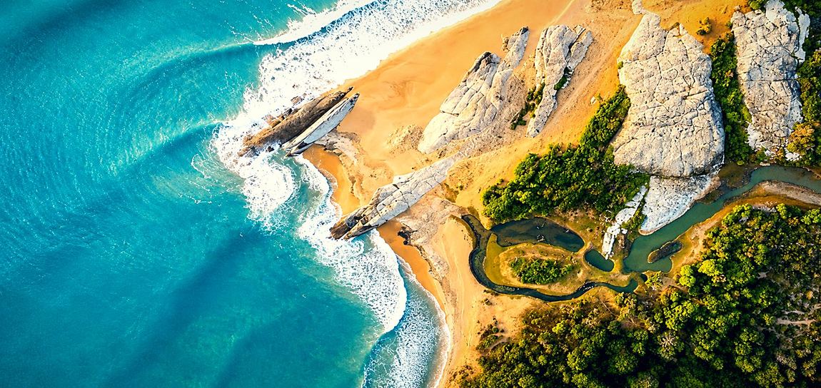 Okanda surf break, Arugam Bay