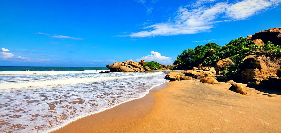 Peanut Farm surf break, Arugam Bay
